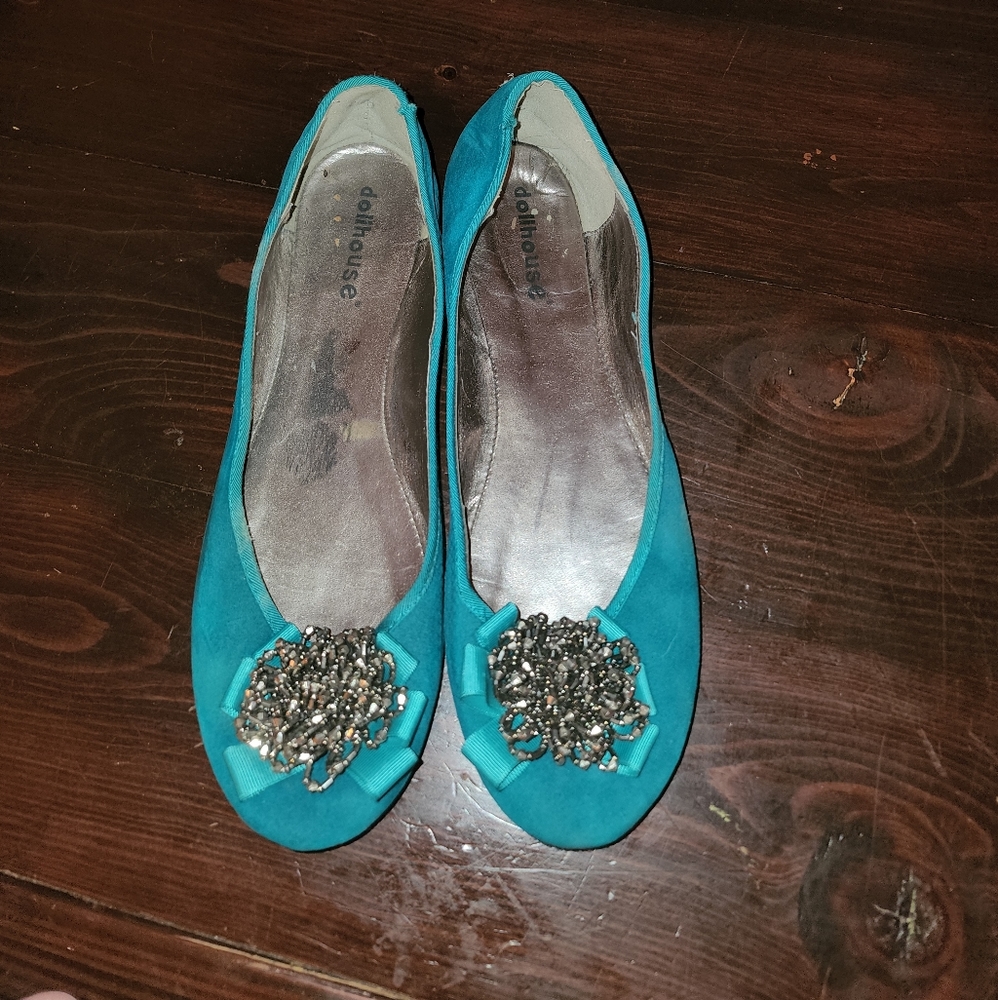 Dollhouse flats